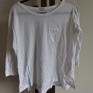 White 3/4 Sleeve GAP Shirt